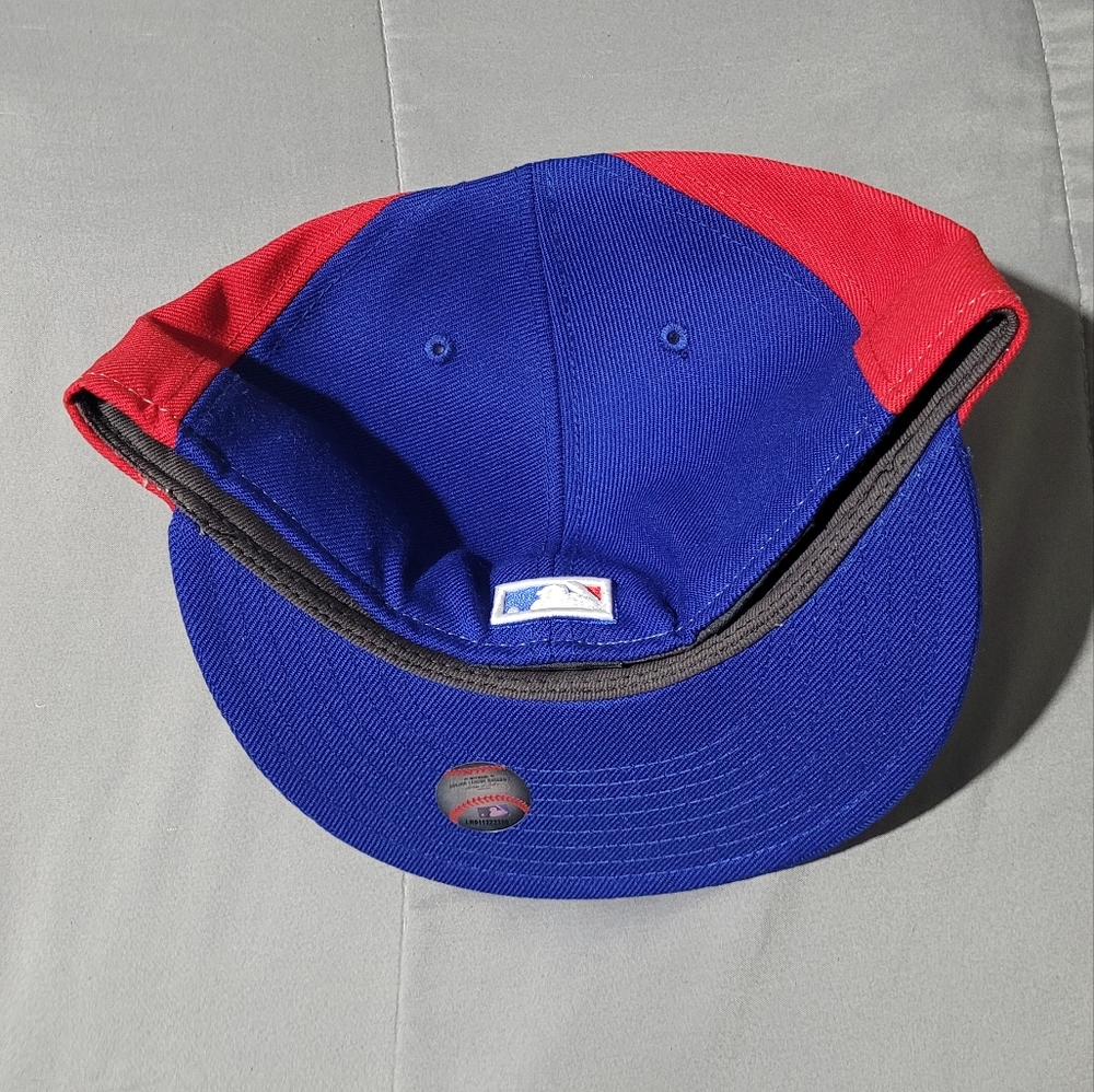 Baseball Cap - Picture 3 of 4